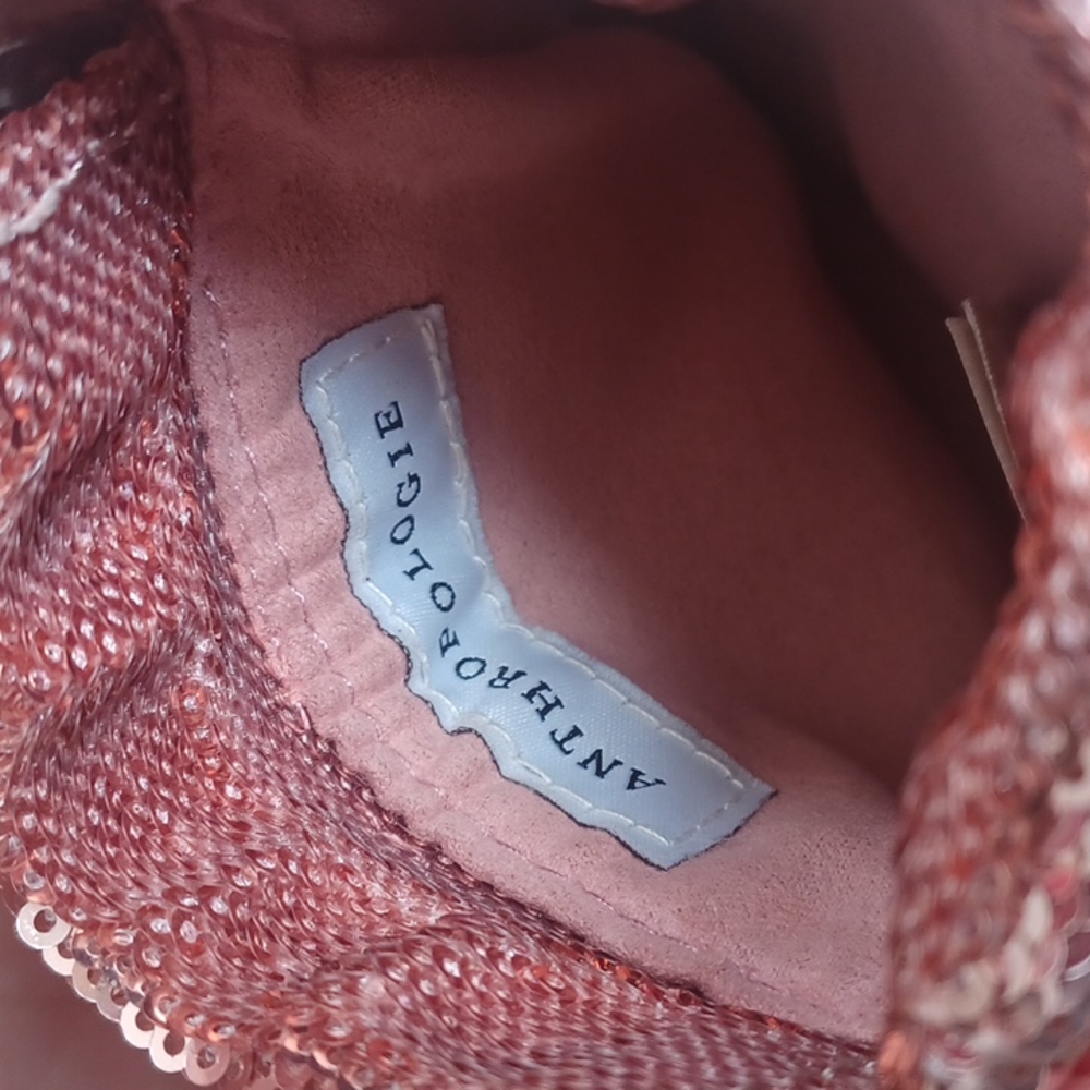 Anthropologie pouch - Picture 4 of 12